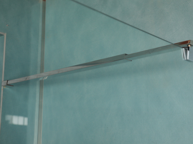 RSQA forgó zuhanykabin, átlátszó edzett üveg, króm alumínium profil, dupla lyukú fogantyú, tálcával RSQA forgó zuhanykabin, átlátszó edzett üveg, króm alumínium profil, dupla lyukú fogantyú, tálcával